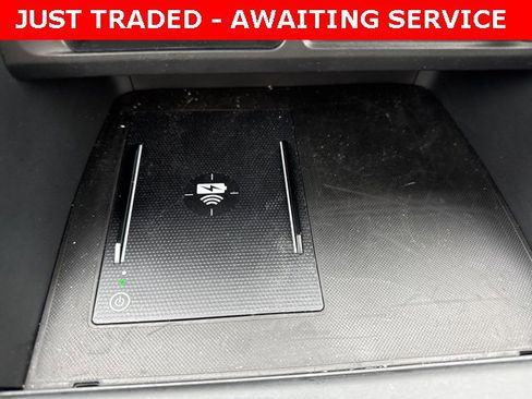 Used 2025 Honda Pilot Touring image 23