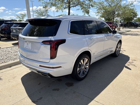 Used 2024 Cadillac XT6 Premium Luxury w/ Platinum Package AWD/4WD image 14