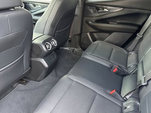 Used 2024 Chevrolet Blazer EV LT image 15