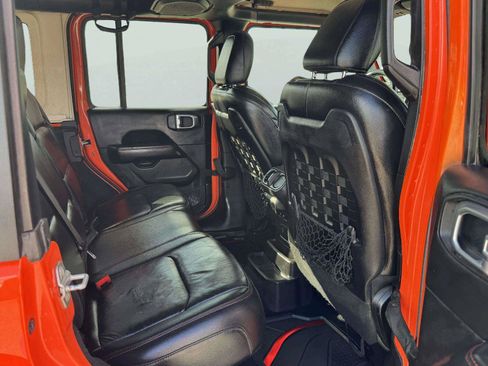Used 2018 Jeep Wrangler Unlimited Rubicon AWD/4WD image 49
