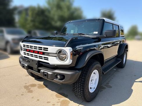 New 2026 Ford Bronco Heritage Edition AWD/4WD image 11