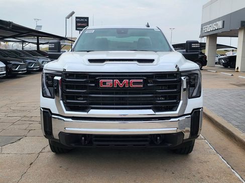 New 2026 GMC Sierra 2500 Pro w/ Convenience Package AWD/4WD image 8