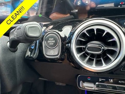 Used 2023 Mercedes-Benz GLA 250 4MATIC image 16