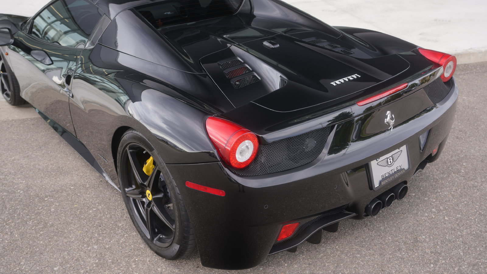 Used 2014 Ferrari 458 Spider RWD image 11