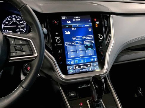 Certified 2025 Subaru Outback Premium image 6