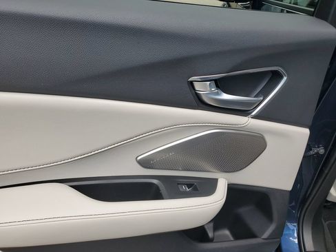Certified 2025 Acura RDX SH-AWD w/ Advance Package image 19