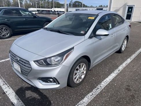 Used 2019 Hyundai Accent SEL image 1