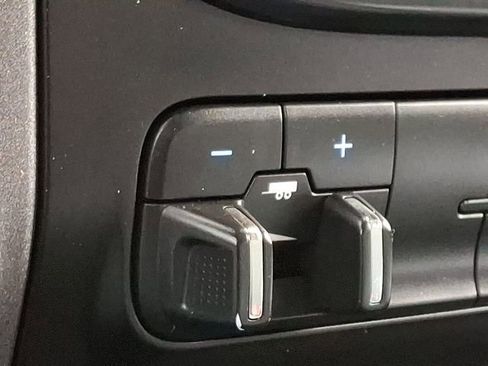 Used 2014 RAM 2500 Tradesman w/ Chrome Appearance Group image 23