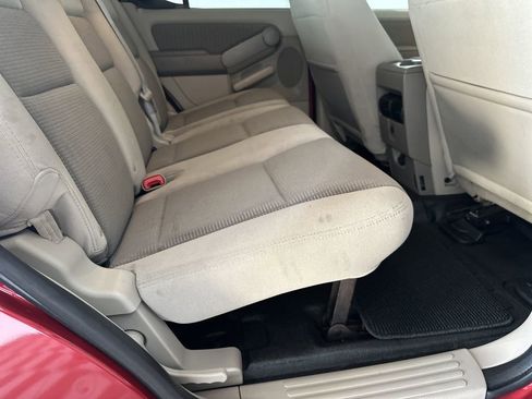 Used 2007 Ford Explorer Sport Trac XLT image 31