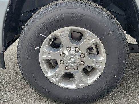 New 2024 RAM 2500 Big Horn w/ Tech Package image 21