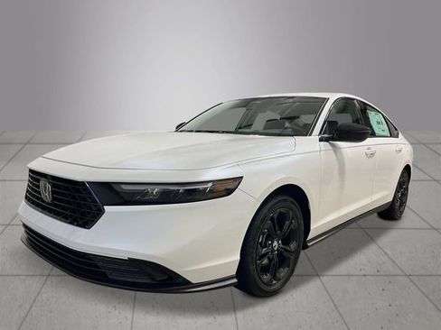New 2025 Honda Accord SE image 1