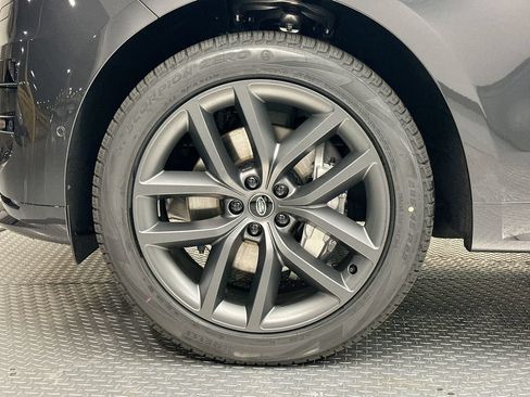 Certified 2025 Land Rover Range Rover Sport Dynamic SE AWD/4WD image 10