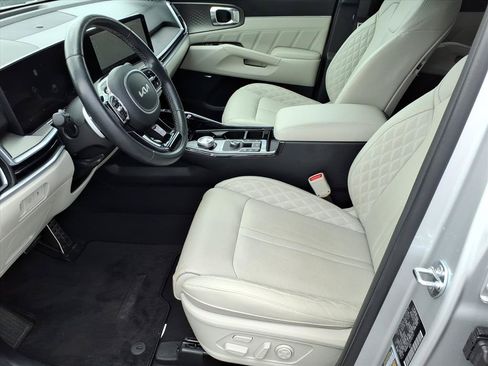 Used 2025 Kia Sorento SX Prestige AWD/4WD image 10