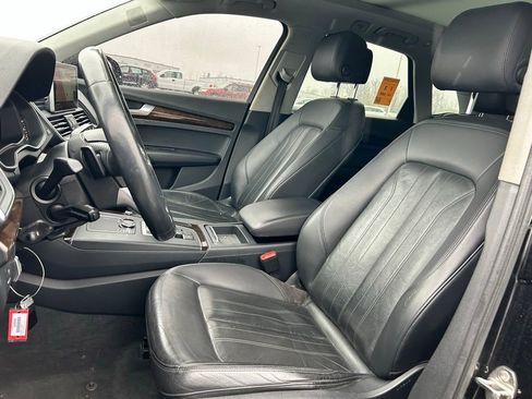 Used 2018 Audi Q5 2.0T Premium Plus w/ Premium Plus Package image 12