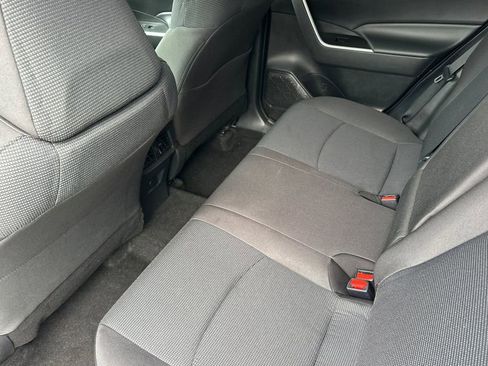 Used 2023 Toyota RAV4 LE AWD/4WD image 12