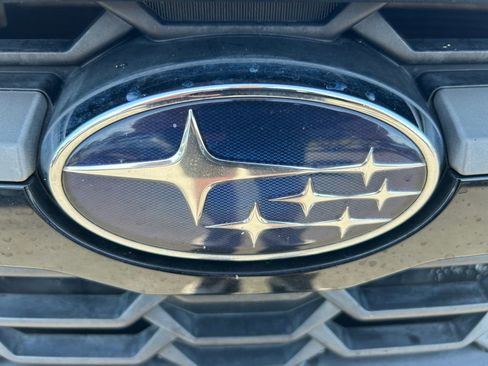 Used 2018 Subaru Crosstrek 2.0i Premium AWD/4WD image 35