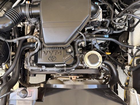 Used 2014 Toyota Tacoma 2WD Access Cab w/ Convenience Package image 13