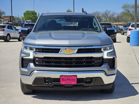 Used 2023 Chevrolet Silverado 1500 LT image 2