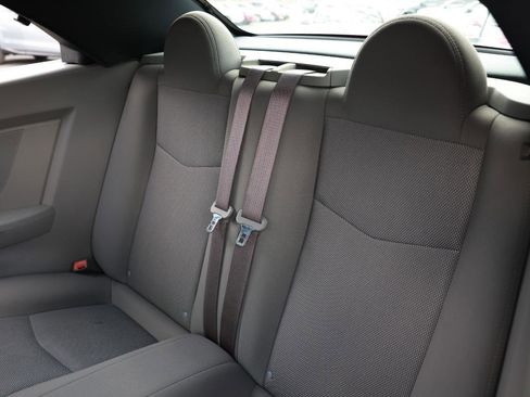 Used 2008 Chrysler Sebring Touring FWD image 8