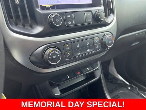 Used 2020 Chevrolet Colorado LT RWD image 24