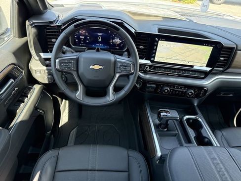 New 2026 Chevrolet Silverado 1500 High Country image 17