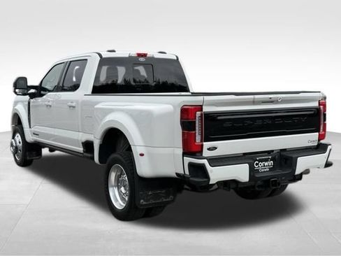 Used 2026 Ford F450 Platinum w/ FX4 Off-Road Package AWD/4WD image 18