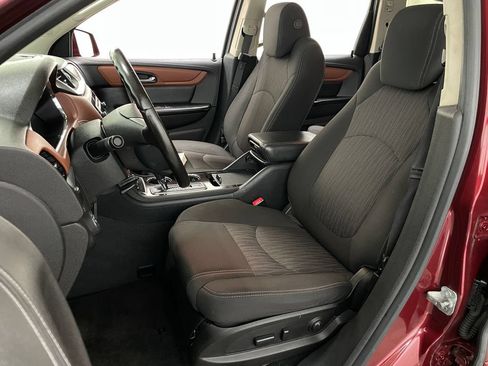 Used 2017 Chevrolet Traverse LT w/ Style and Technology Package AWD/4WD image 21