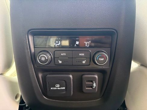Used 2024 Buick Enclave Avenir w/ Avenir Technology Package FWD image 20