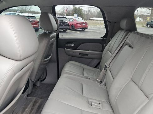 Used 2009 Chevrolet Tahoe LT image 13