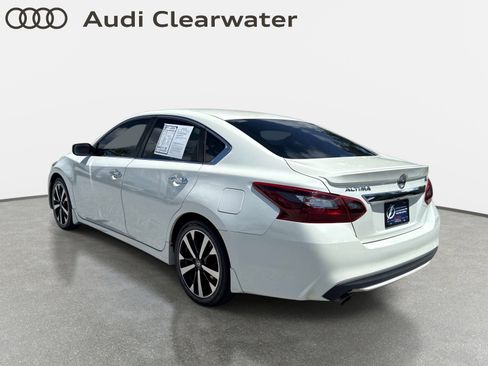 Used 2018 Nissan Altima 2.5 SR FWD image 3