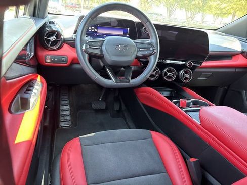 Used 2024 Chevrolet Blazer EV RS AWD/4WD image 18