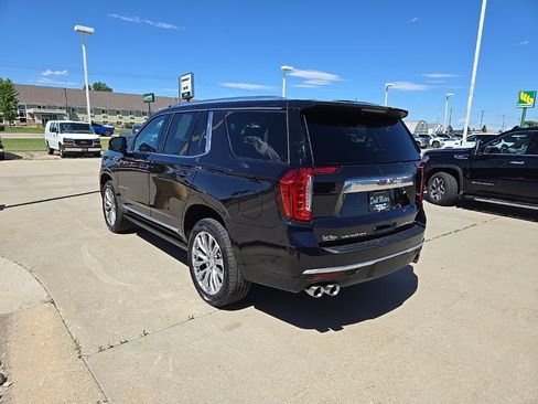 Used 2022 GMC Yukon Denali AWD/4WD image 7