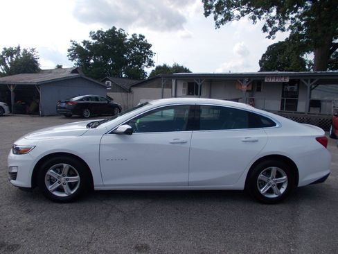 Used 2022 Chevrolet Malibu LS w/ Driver Confidence Package II FWD image 19