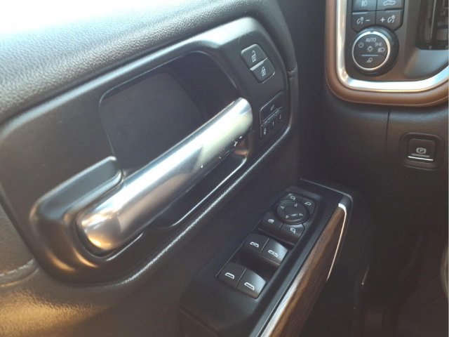 Used 2022 Chevrolet Silverado 1500 High Country AWD/4WD image 27