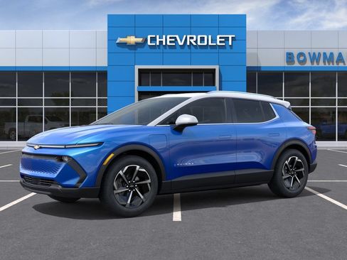 New 2026 Chevrolet Equinox EV LT FWD image 2
