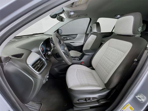 Used 2023 Chevrolet Equinox LS w/ LS Convenience Package image 22