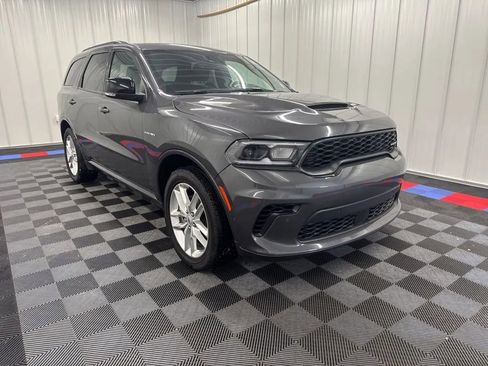 Used 2025 Dodge Durango R/T image 3
