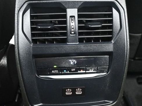 Used 2022 BMW 330i xDrive Sedan image 17