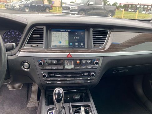 Used 2017 Genesis G80 3.8 w/ Option Group 02 RWD image 18