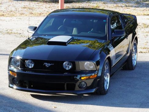 Used 2007 Ford Mustang GT image 27