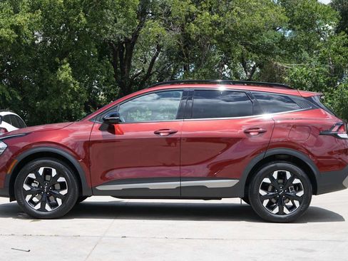 Used 2023 Kia Sportage X-Line w/ X-Line Premium Package AWD/4WD image 4