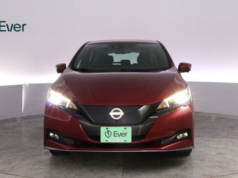 Used 2024 Nissan Leaf SV Plus FWD image 12