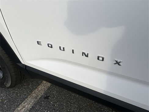 New 2026 Chevrolet Equinox LT w/ LPO, Floor Liner Package image 33
