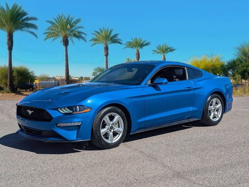 Used 2019 Ford Mustang Coupe image 30