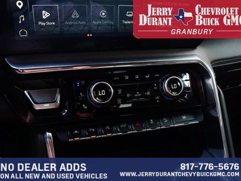 Used 2024 GMC Sierra 1500 Denali w/ Technology Package AWD/4WD image 13