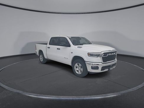 New 2026 RAM 1500 4x4 Crew Cab image 3