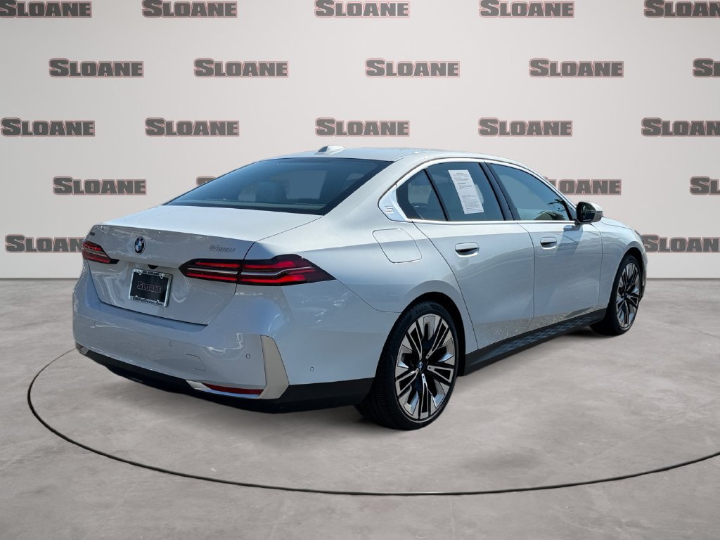 Used 2026 BMW 530i xDrive AWD/4WD image 5