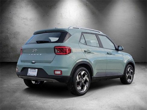 New 2026 Hyundai Venue SEL image 3