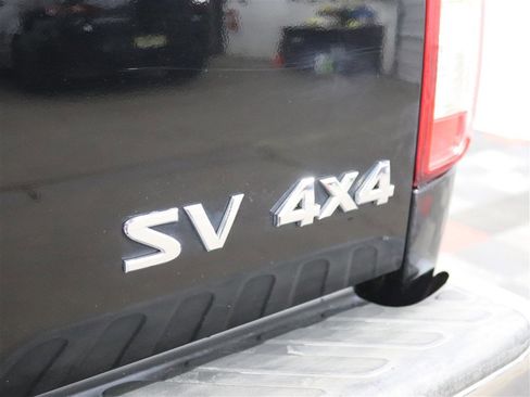 Used 2017 Nissan Frontier SV w/ SV Value Truck Package image 7