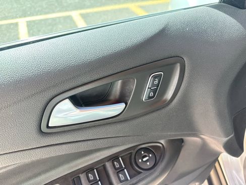 Used 2016 Ford C-MAX SEL image 16